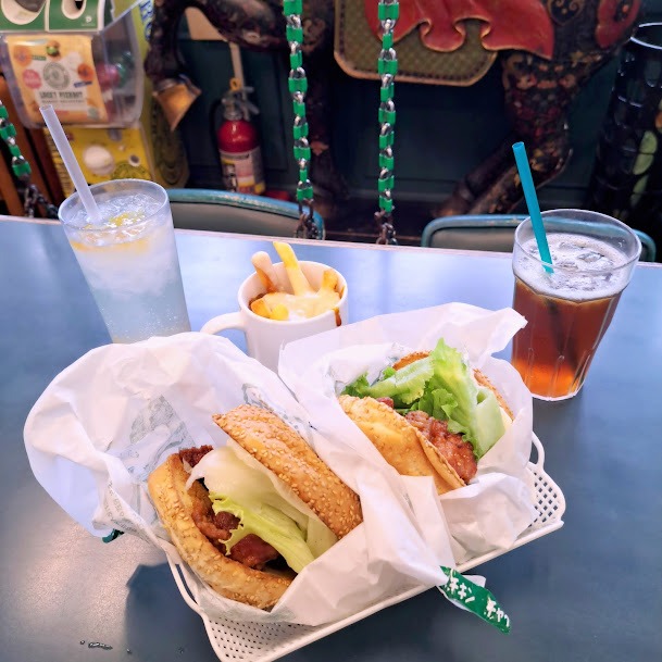 차이니즈 치킨 버거