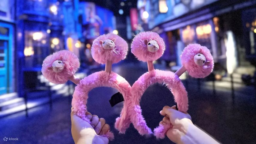 클룩 단독 패키지로 제공되는 다양한 해리포터 기숙사별 캐릭터 헤어밴드