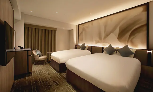 숲속 분위기의 차분하고 깔끔한 객실