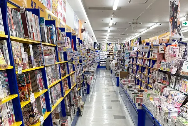 유명한 키와미야 함바그 등 맛있는 음식 냄새로 가득한 지하 1층 미식가 거리