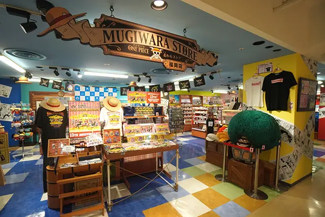 성공적인 캐릭터 쇼핑을 마치고 만족스럽게 파르코 백화점을 나서는 여행자의 모습