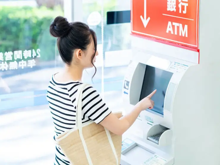 일본 엔화와 스마트 환전 카드를 준비하여 결제 상황에 대비하는 실속 팁