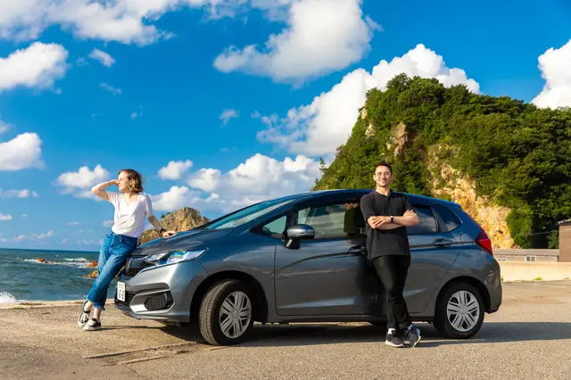 가나자와역 주변 렌터카 승차 및 로드트립 준비