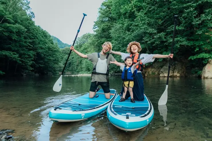 마을 광장의 갓파 대왕