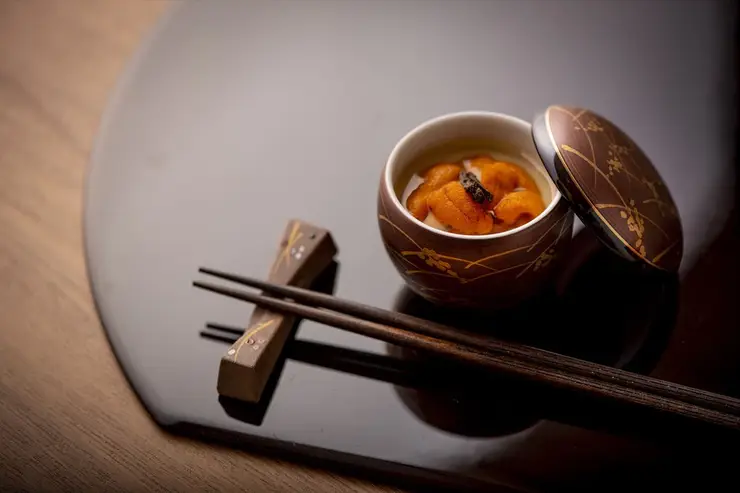 스키장 최상단으로 향하는 리프트