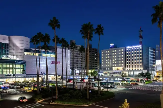 다이와 로이넷 호텔 도쿠시마 에키마에 프런트