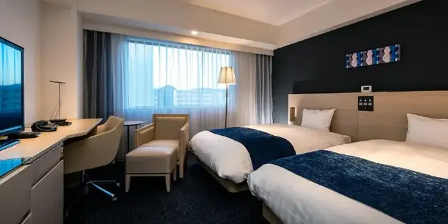 다이와 로이넷 호텔 마쓰야마 로비