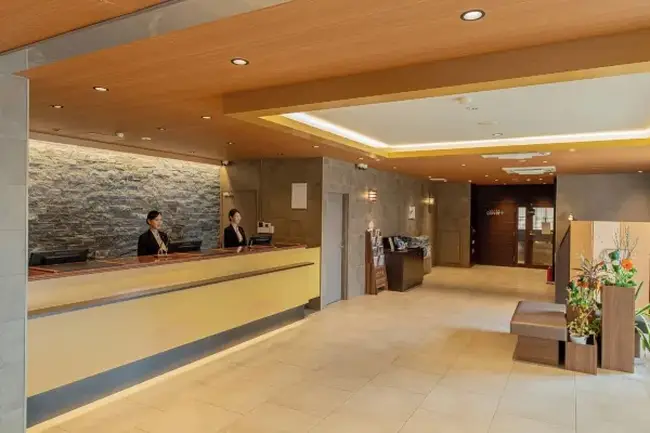 센트럴 호텔 다케오온센 에키마에 외관